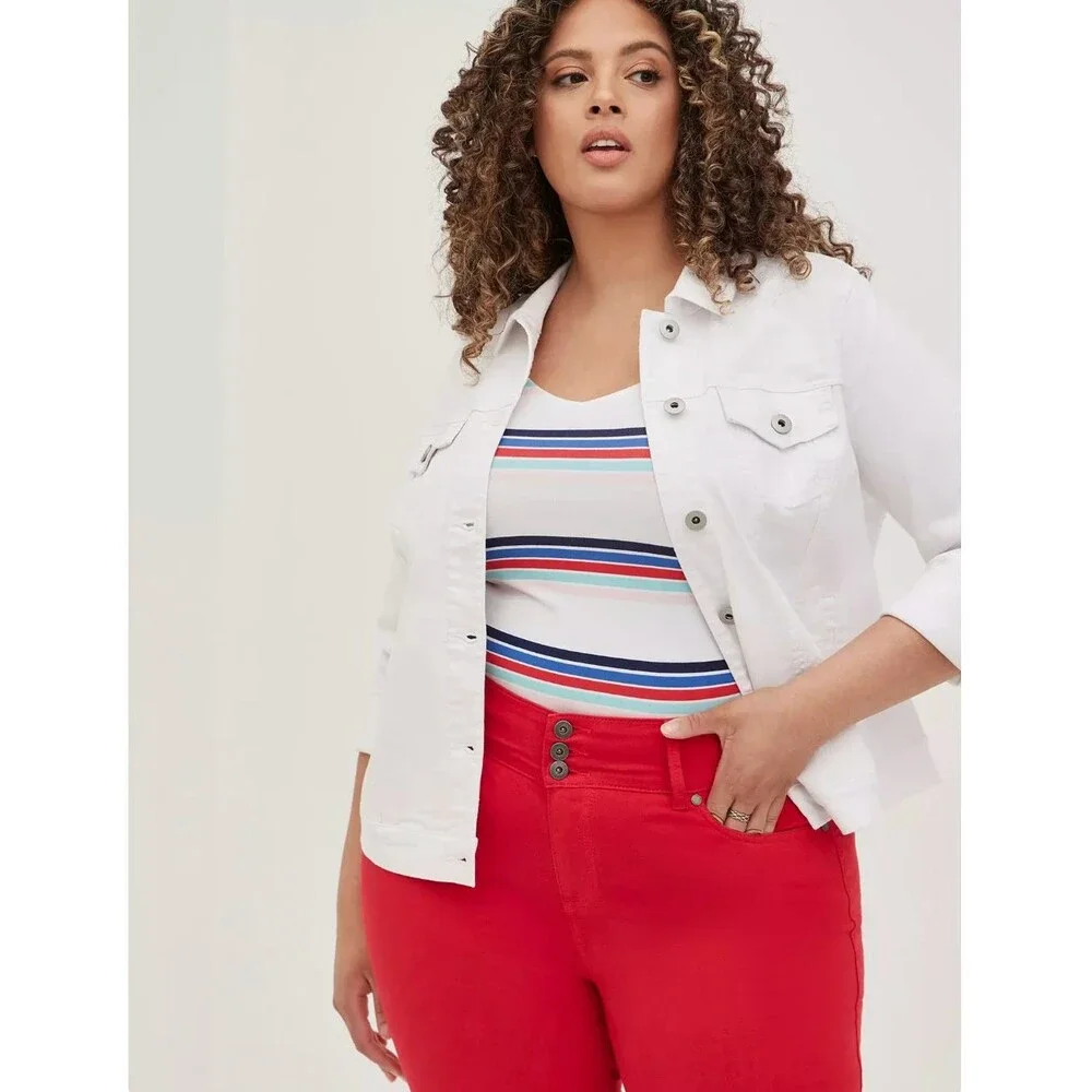 Torrid Jacket Womens Plus Size 1X 14-16 White Denim Trucker Stretch Cotton NWOT